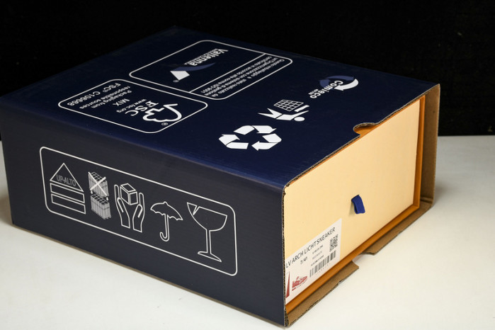 LV SNEAKER LOW  103006