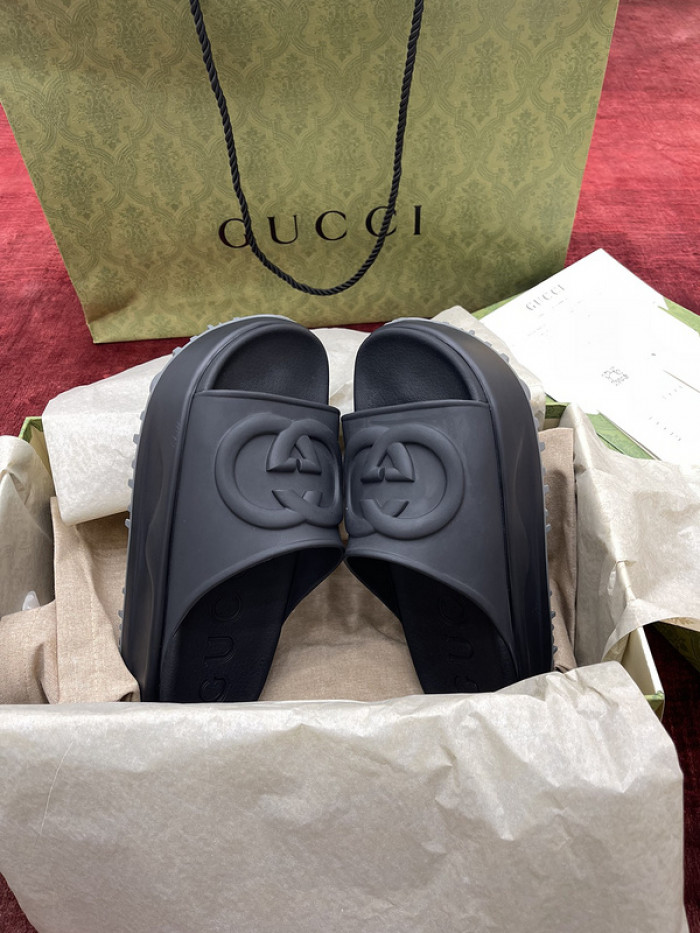 GUCC SLIPPERS