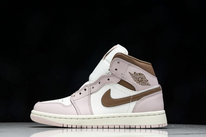 Air Jordan 1 Mid Feasts   BQ6472-620