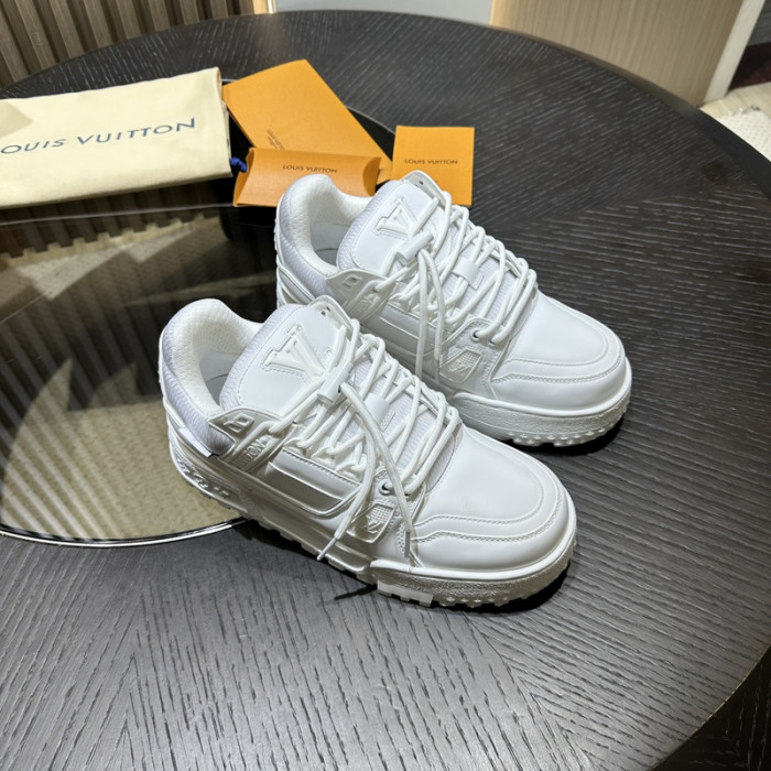 LV SNEAKER LOW FOR-LV207