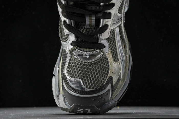 BLCG RUNNER  W3RMU-2000