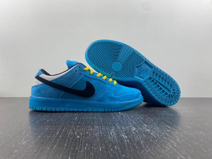 The Powerpuff Girls x Nike SB Dunk Low “Buttercup”  FZ8319-300
