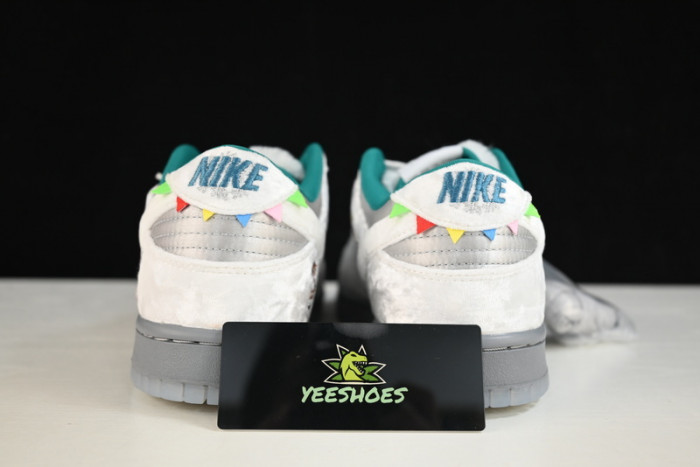 Nike Dunk Low"Ice and Snow Festival DO2326-001
